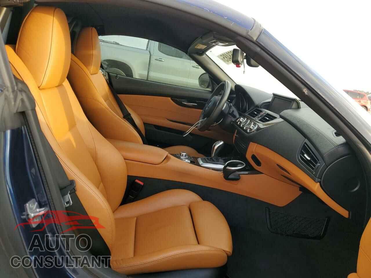 BMW Z4 2011 - WBALM1C56BE393858
