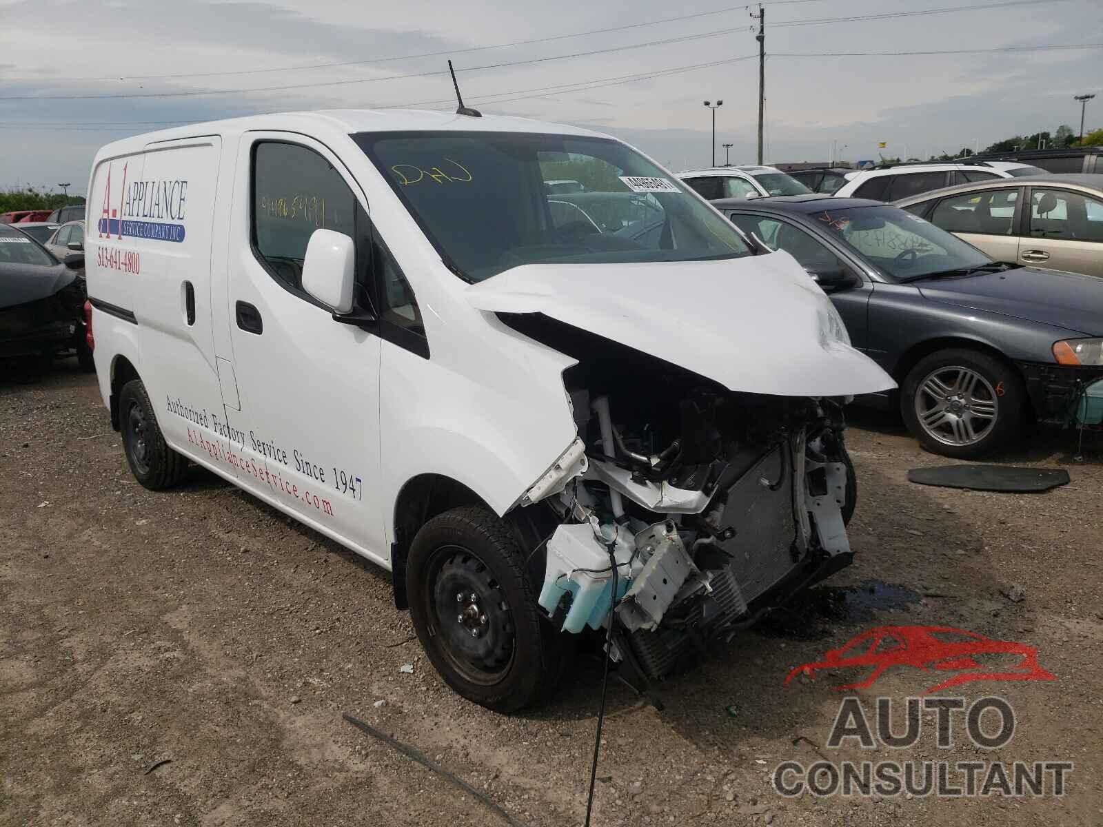 NISSAN NV 2019 - 3N6CM0KN8KK696593