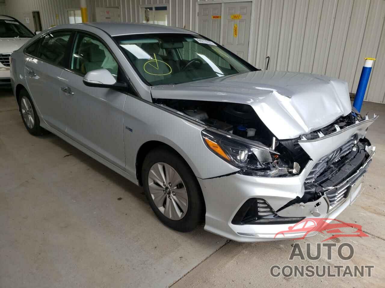 HYUNDAI SONATA 2019 - KMHE24L3XKA089274
