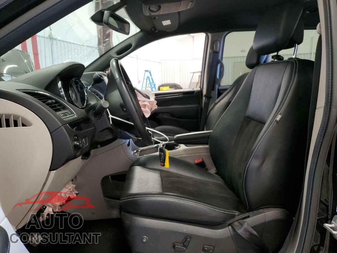 DODGE CARAVAN 2019 - 2C4RDGCG9KR694838