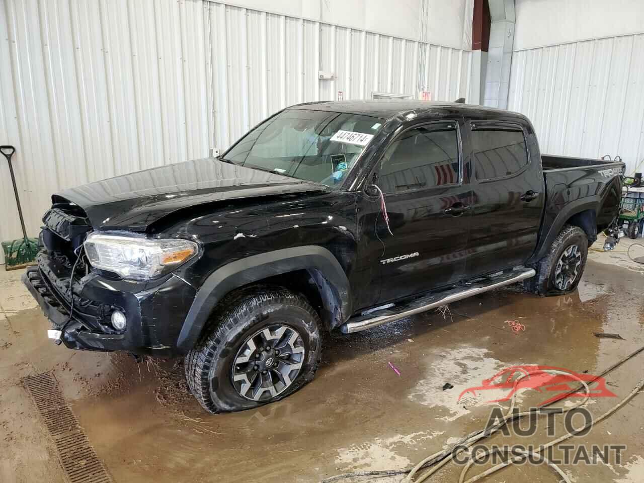 TOYOTA TACOMA 2019 - 3TMCZ5AN2KM192077
