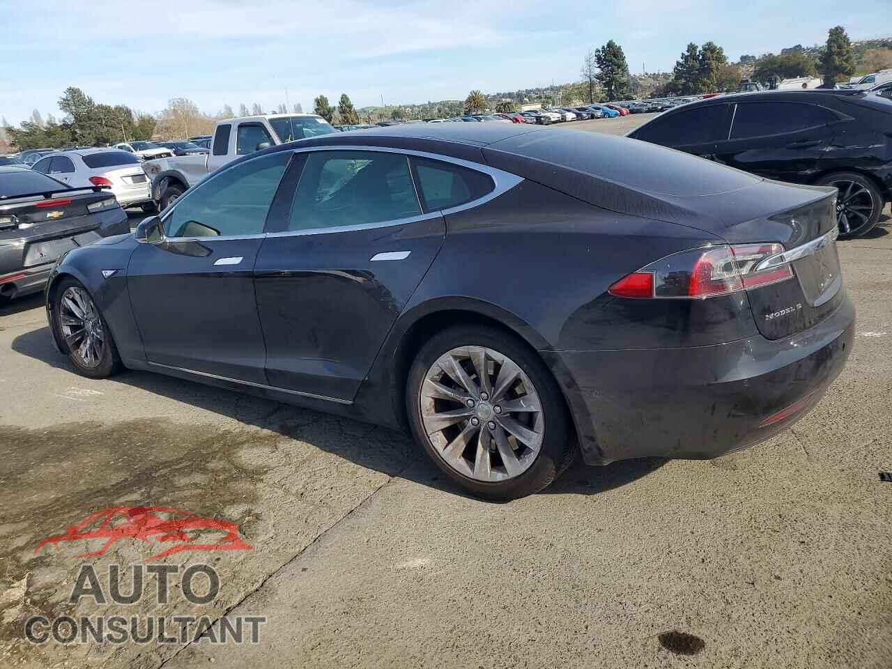 TESLA MODEL S 2016 - 5YJSA1E25GF156584