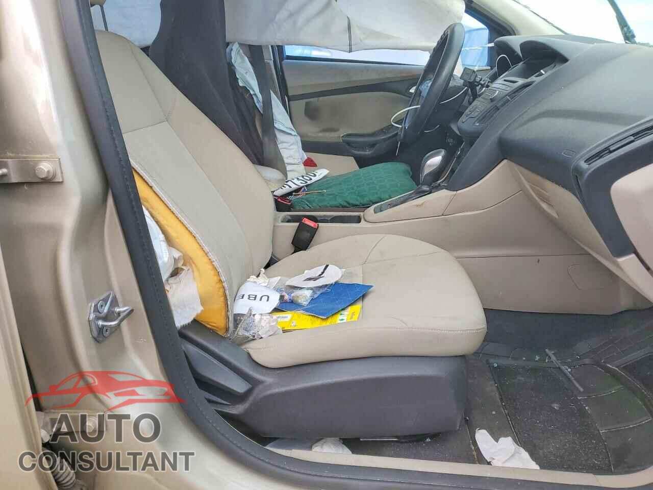 FORD FOCUS 2017 - 1FADP3F25HL274821