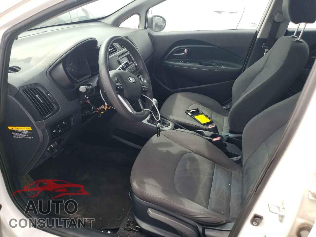 KIA RIO 2015 - KNADM4A30F6436100