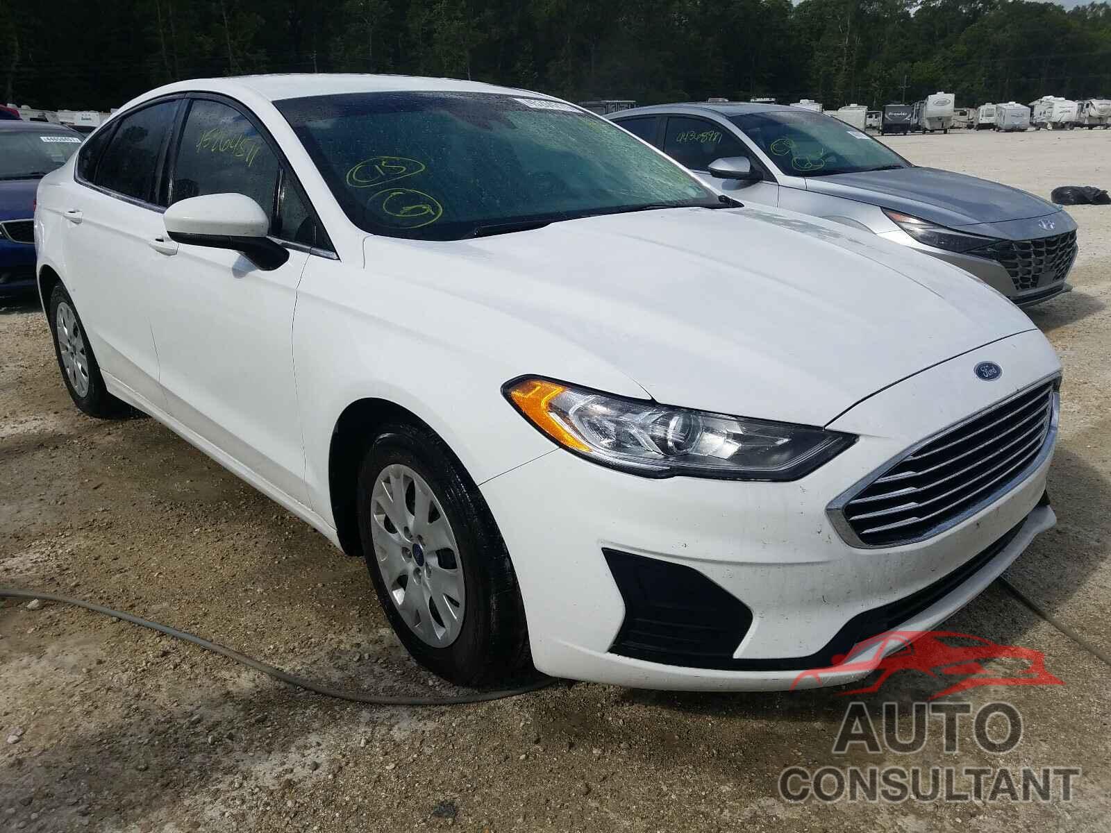 FORD FUSION 2019 - 3FA6P0G7XKR111933