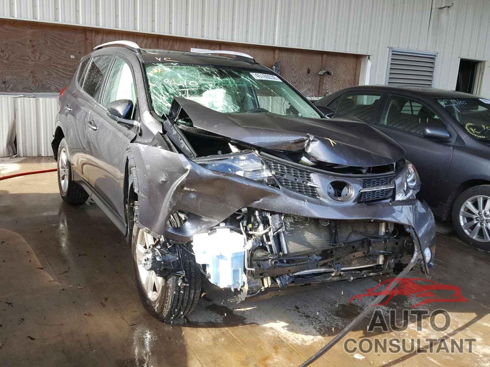 TOYOTA RAV4 XLE 2015 - 2T3WFREVXFW133483