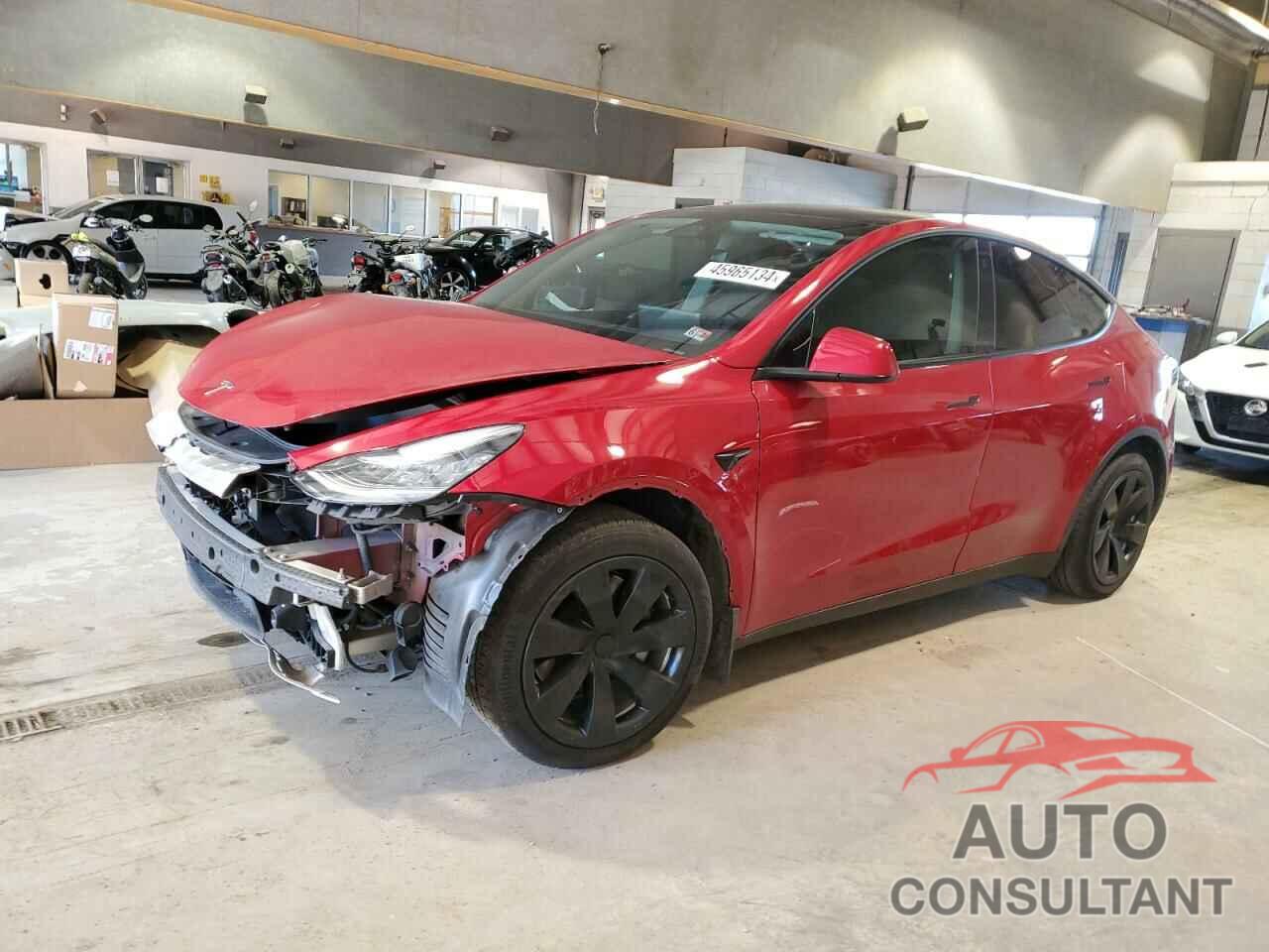 TESLA MODEL Y 2021 - 5YJYGAEE7MF273596