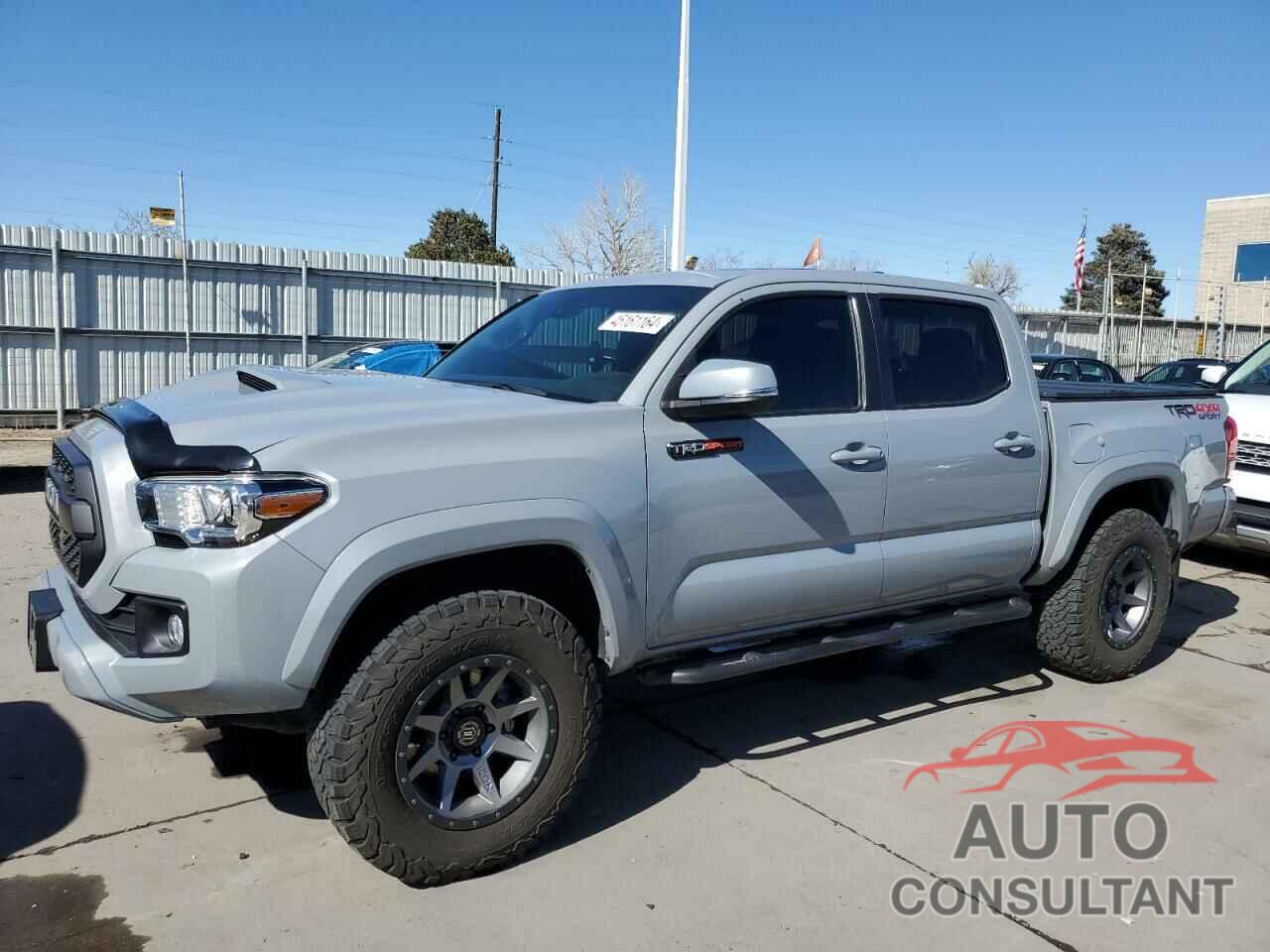 TOYOTA TACOMA 2019 - 3TMCZ5AN8KM270670