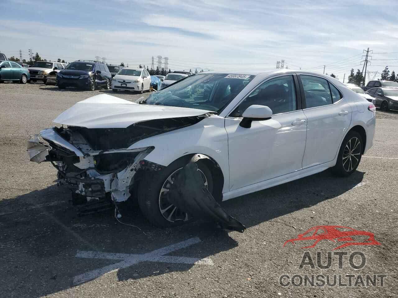 TOYOTA CAMRY 2020 - 4T1G11AK3LU967213