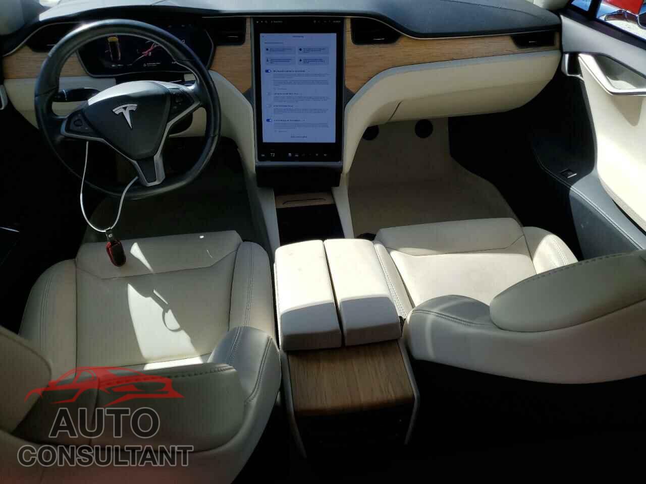 TESLA MODEL S 2019 - 5YJSA1E24KF305608