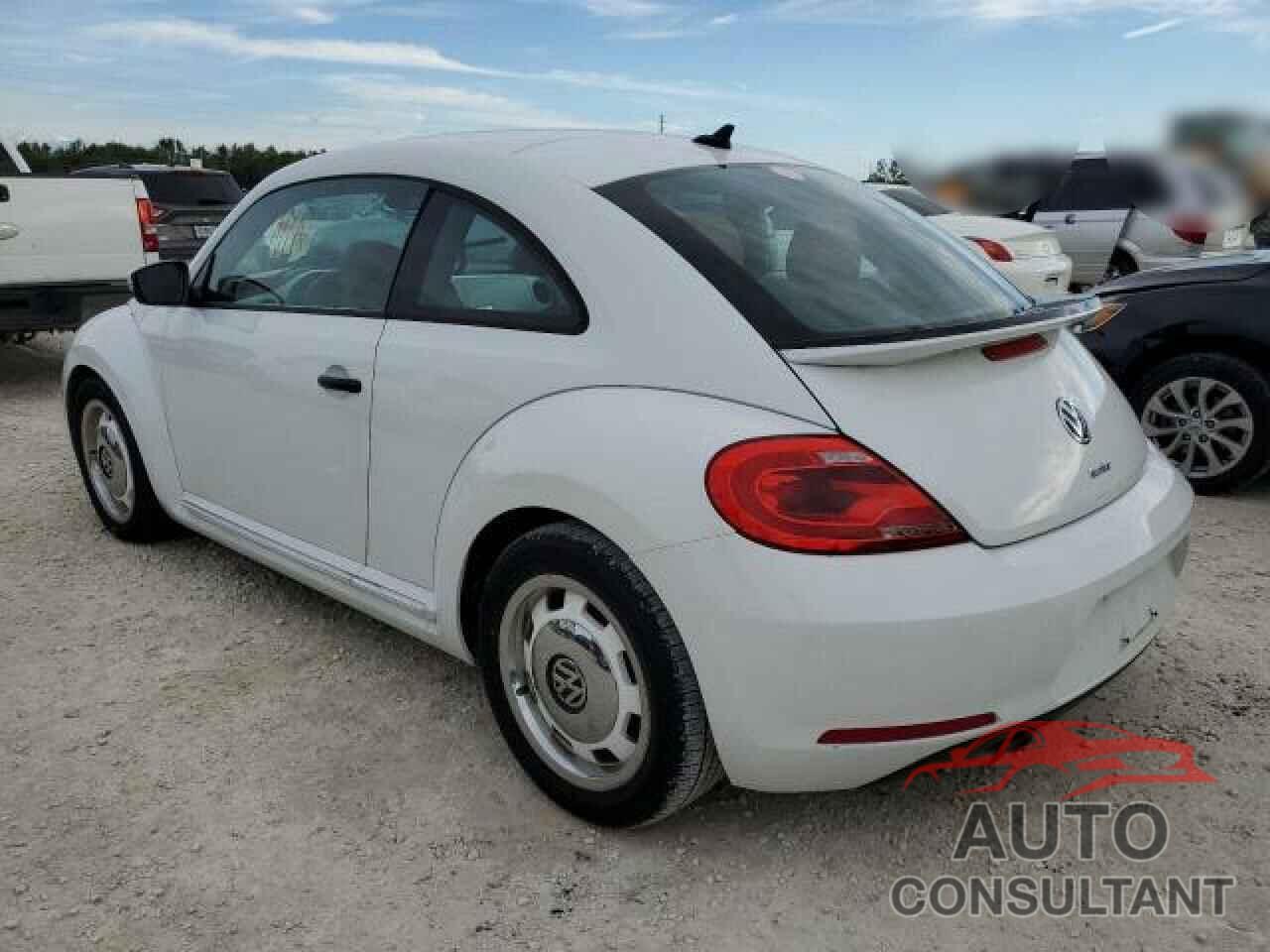 VOLKSWAGEN BEETLE 2016 - 3VWF17AT3GM638336