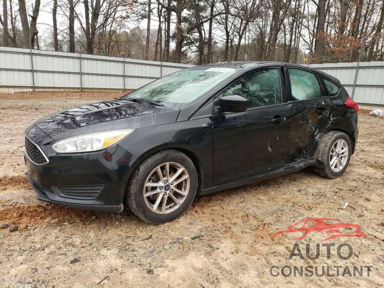 FORD FOCUS 2018 - 1FADP3K2XJL262045