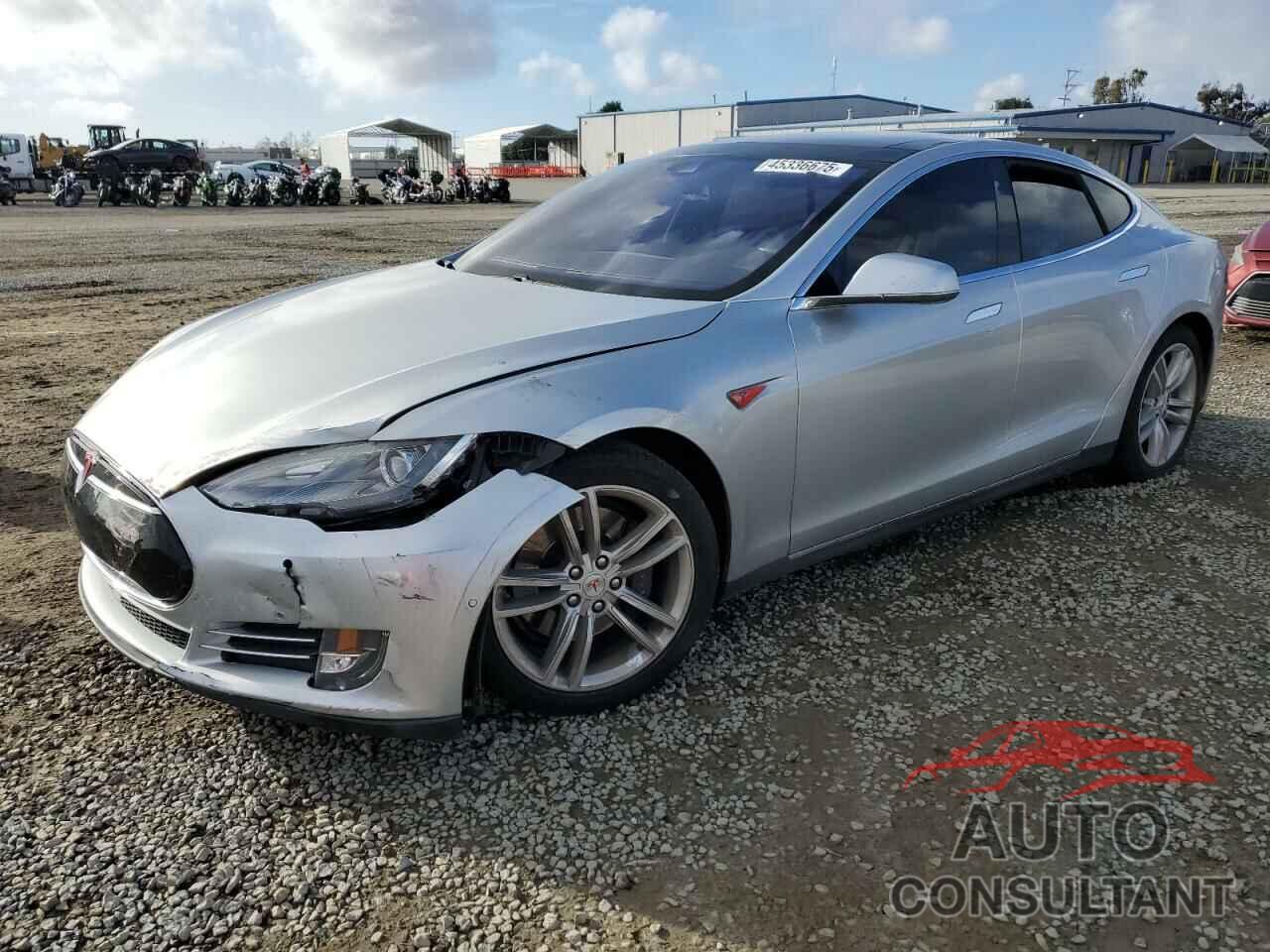 TESLA MODEL S 2015 - 5YJSA1H25FF080956