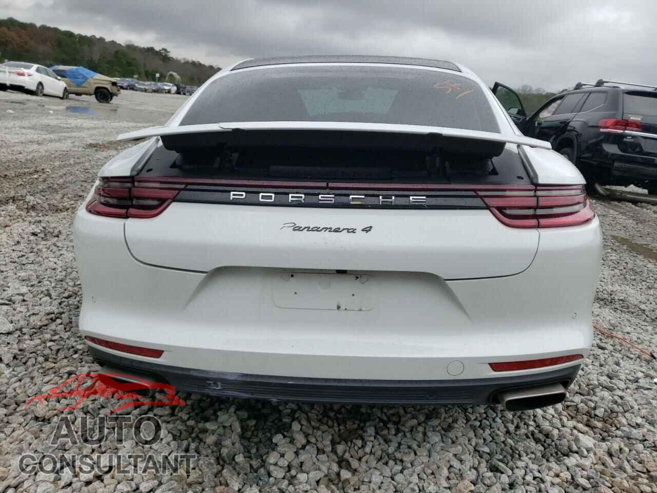 PORSCHE PANAMERA 2017 - WP0AA2A78HL101676
