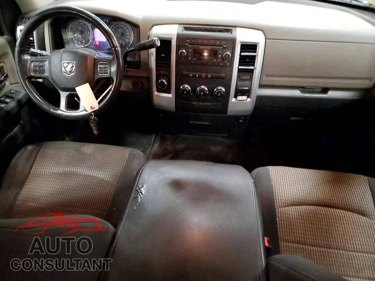 DODGE RAM 1500 2012 - 1C6RD7LTXCS252011