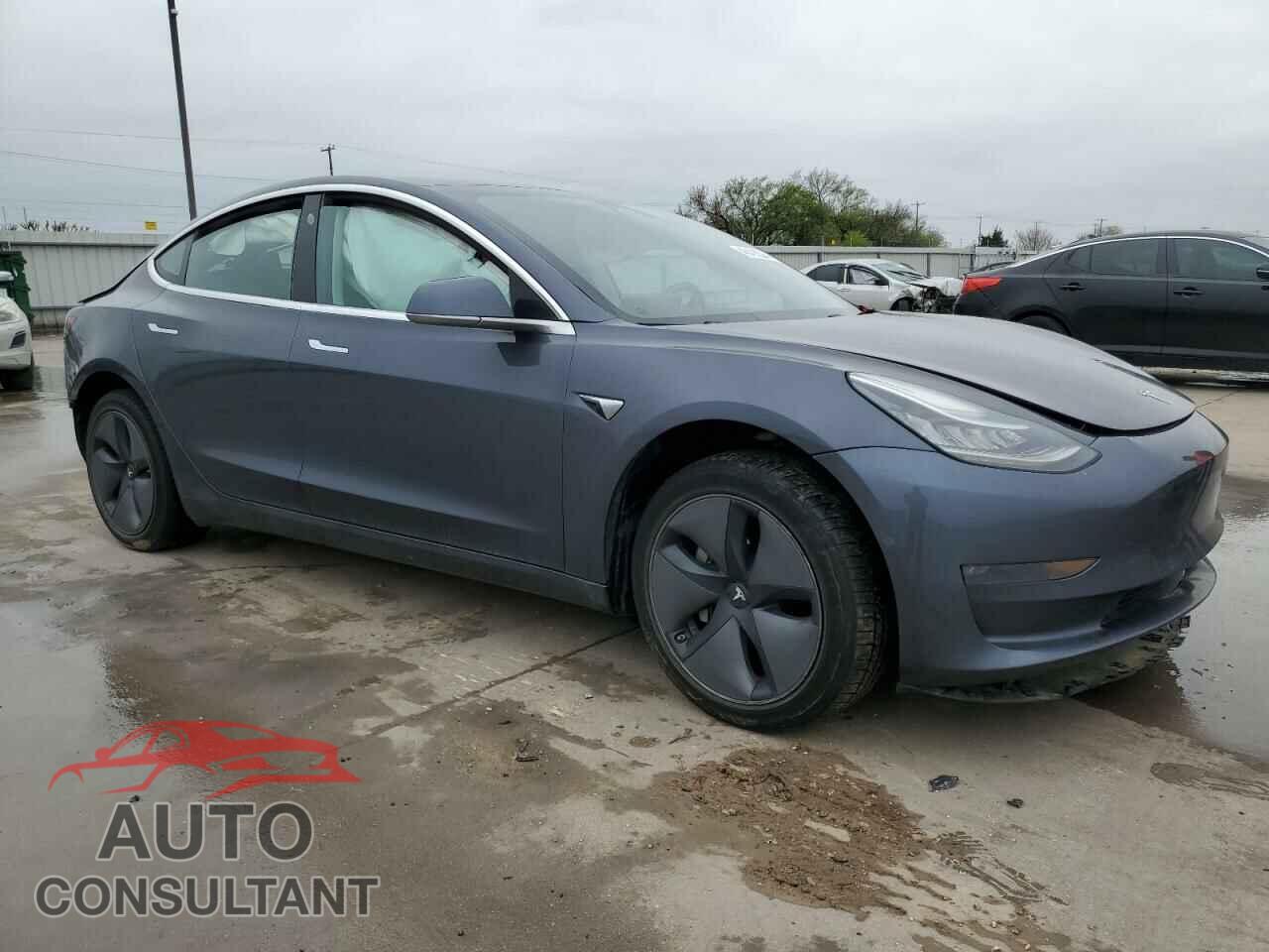 TESLA MODEL 3 2018 - 5YJ3E1EA3JF008568