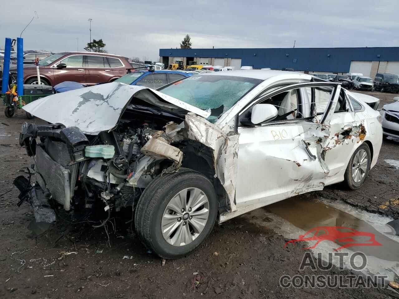 HYUNDAI SONATA 2019 - KMHE24L32KA091598