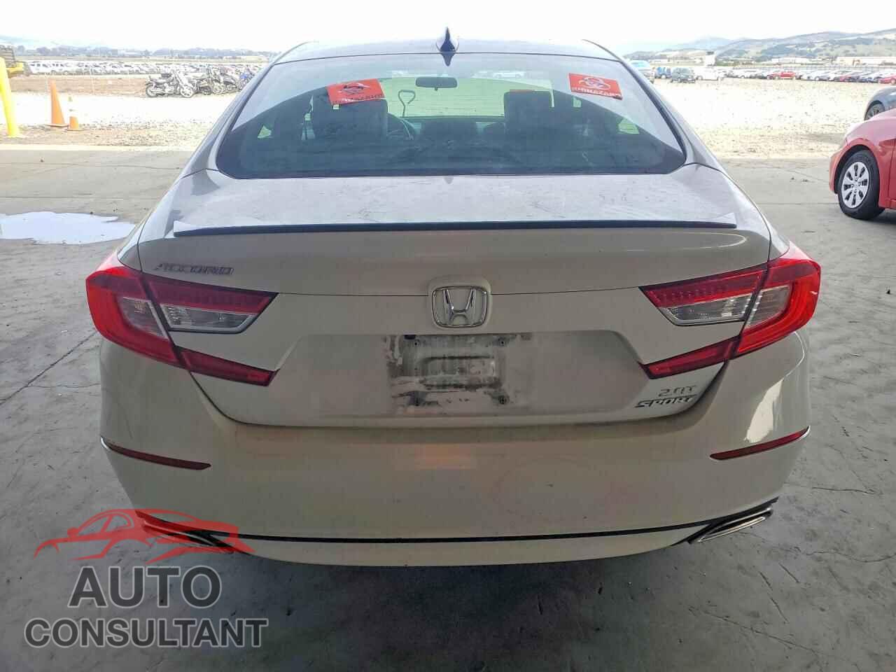 HONDA ACCORD 2022 - 1HGCV2F34NA018564