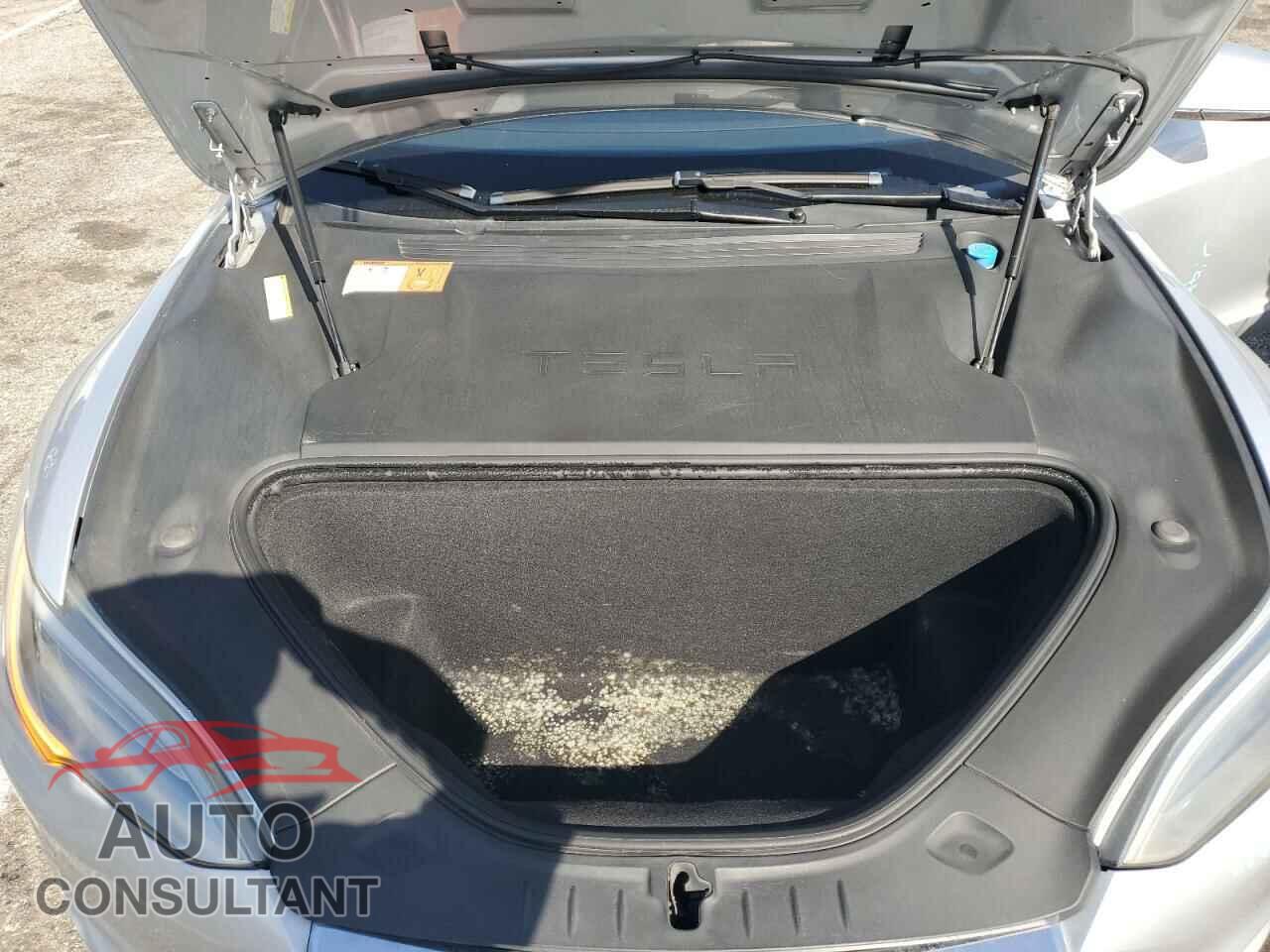 TESLA MODEL S 2016 - 5YJSA1E2XGF155351