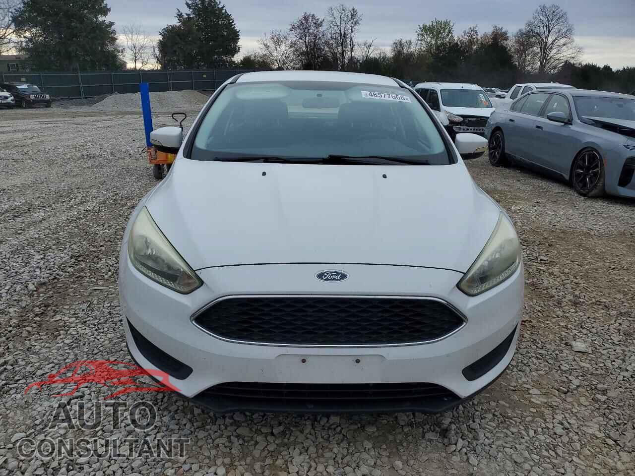 FORD FOCUS 2015 - 1FADP3F20FL342942