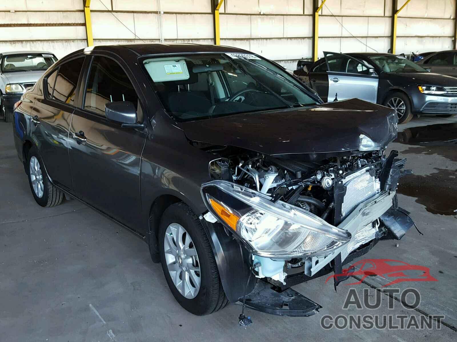NISSAN VERSA 2018 - 3N1CN7AP9JL862126