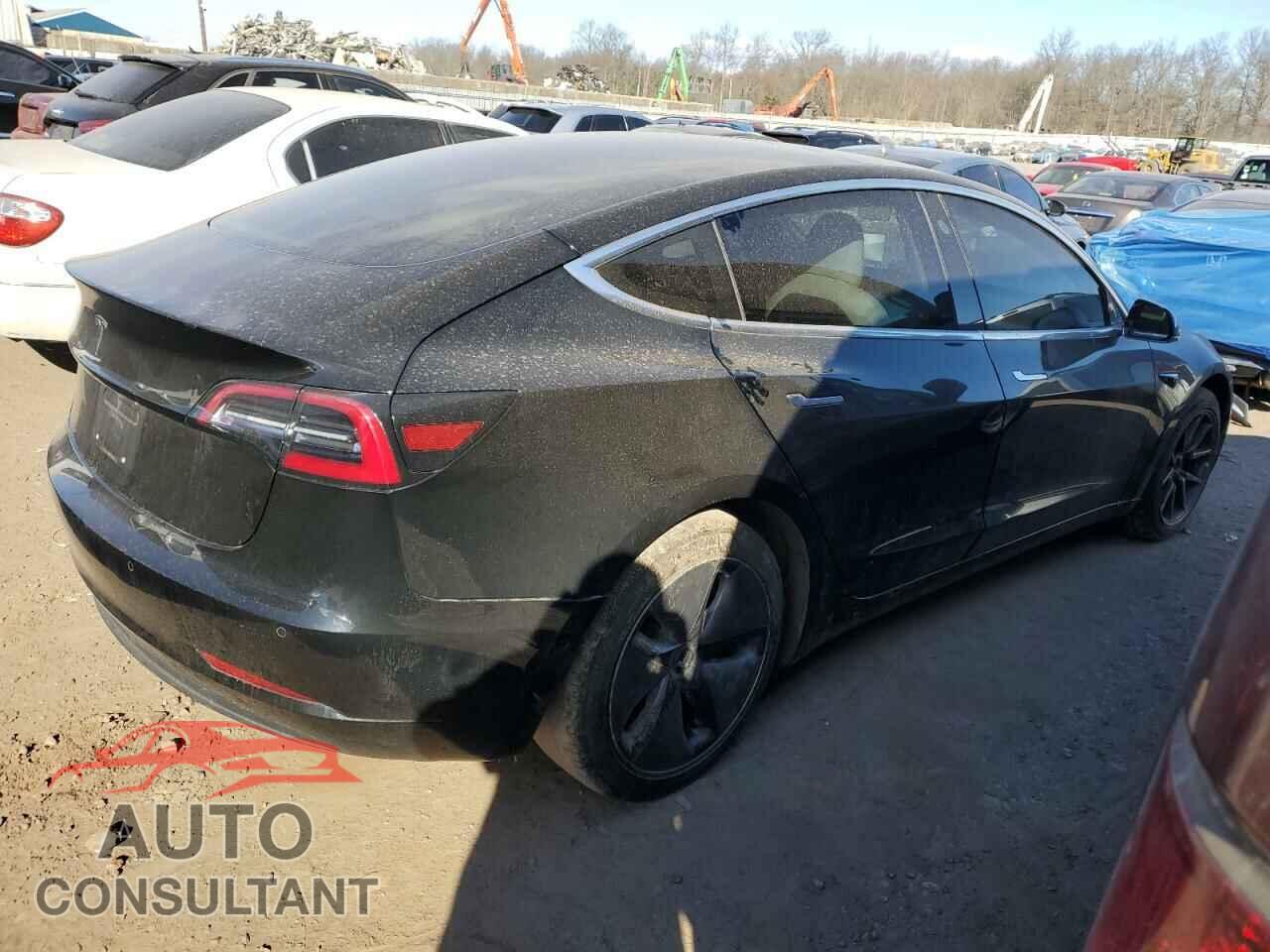 TESLA MODEL 3 2018 - 5YJ3E1EA2JF155173