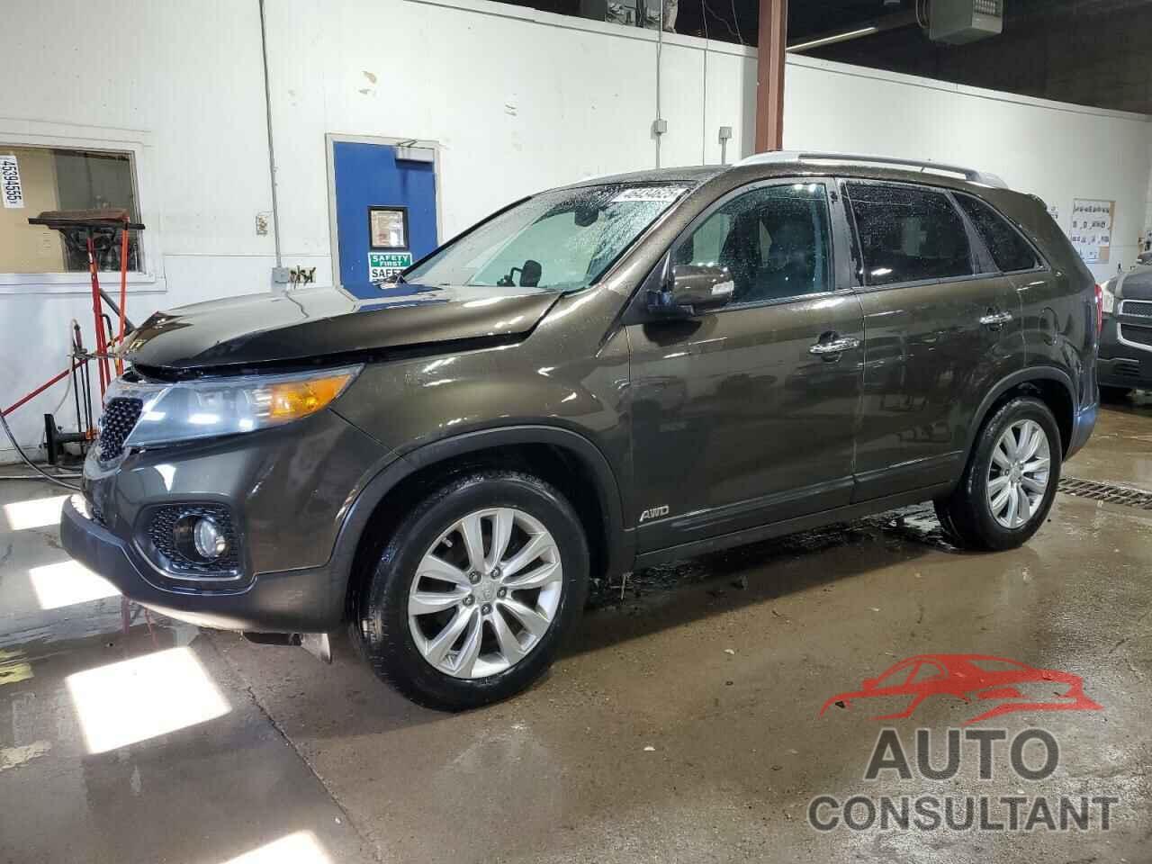KIA SORENTO 2011 - 5XYKUDA16BG133774