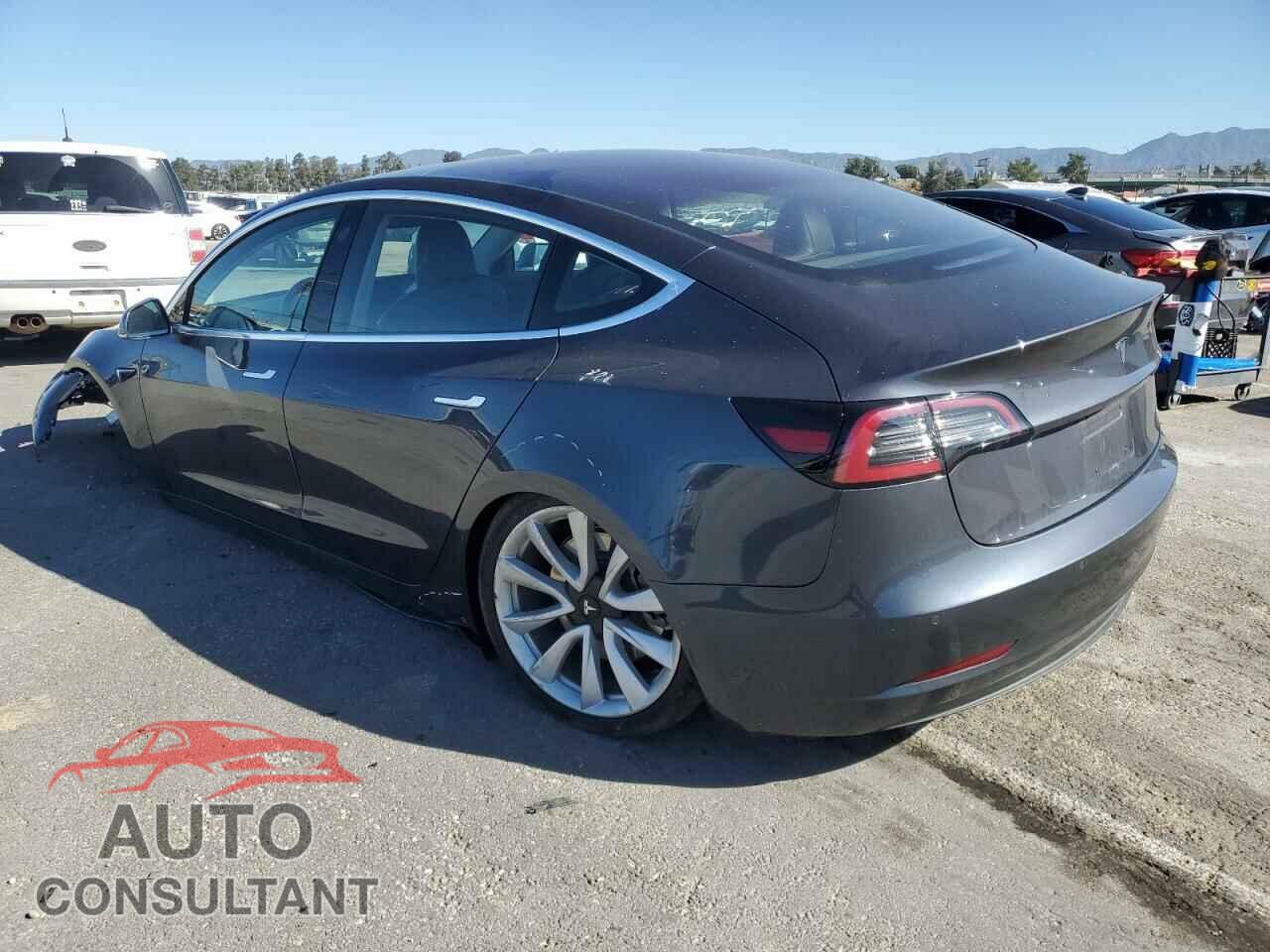 TESLA MODEL 3 2018 - 5YJ3E1EAXJF015078