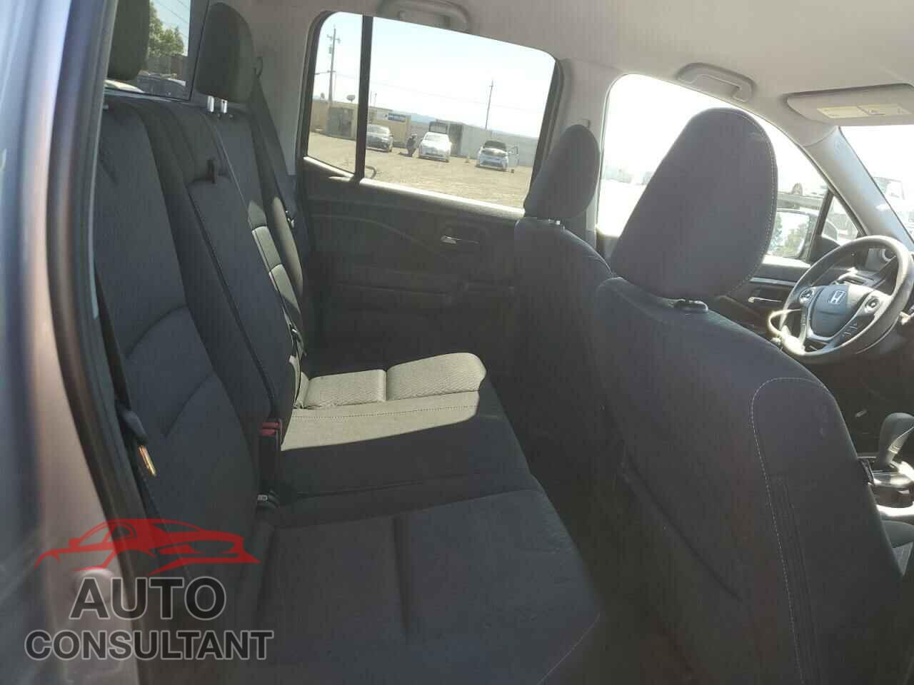 HONDA RIDGELINE 2018 - 5FPYK3F17JB016804