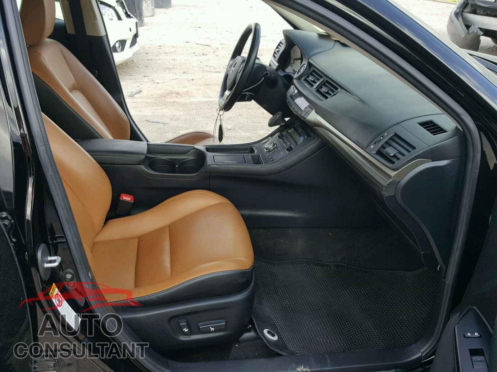 LEXUS CT 200 2015 - JTHKD5BH6F2232143