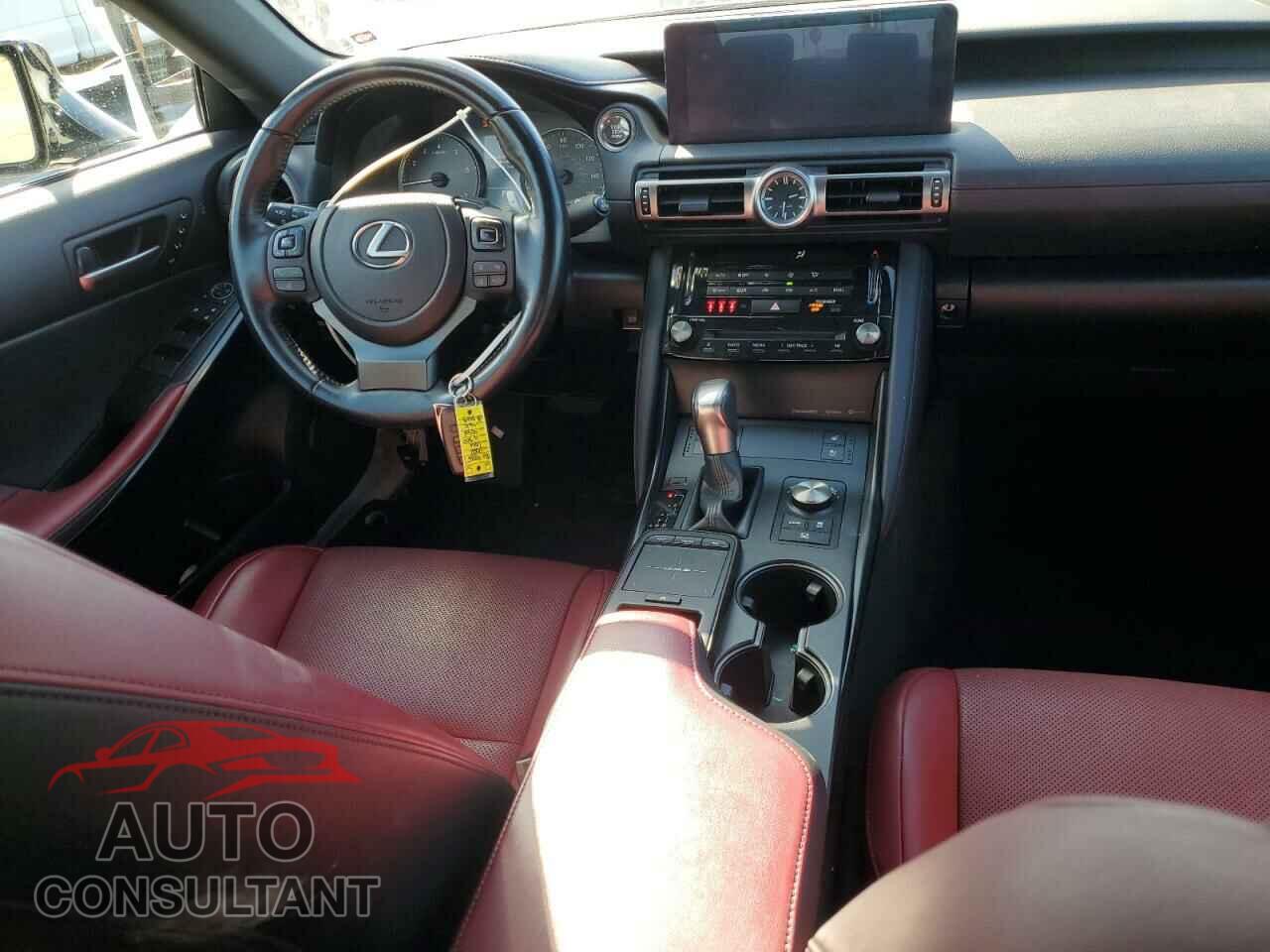LEXUS IS 2022 - JTHDA1D25N5120403