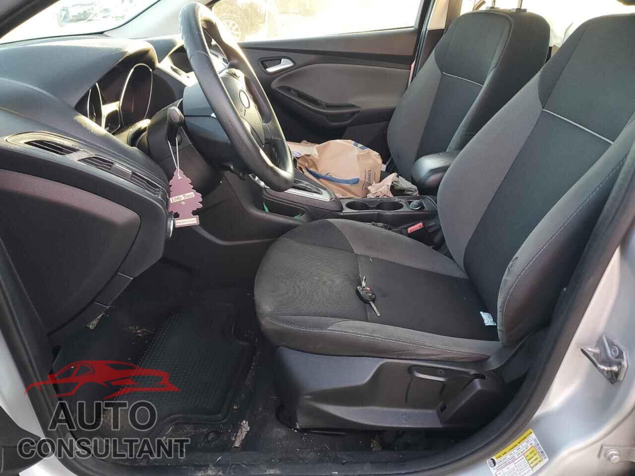 FORD FOCUS 2014 - 1FADP3F29EL285221