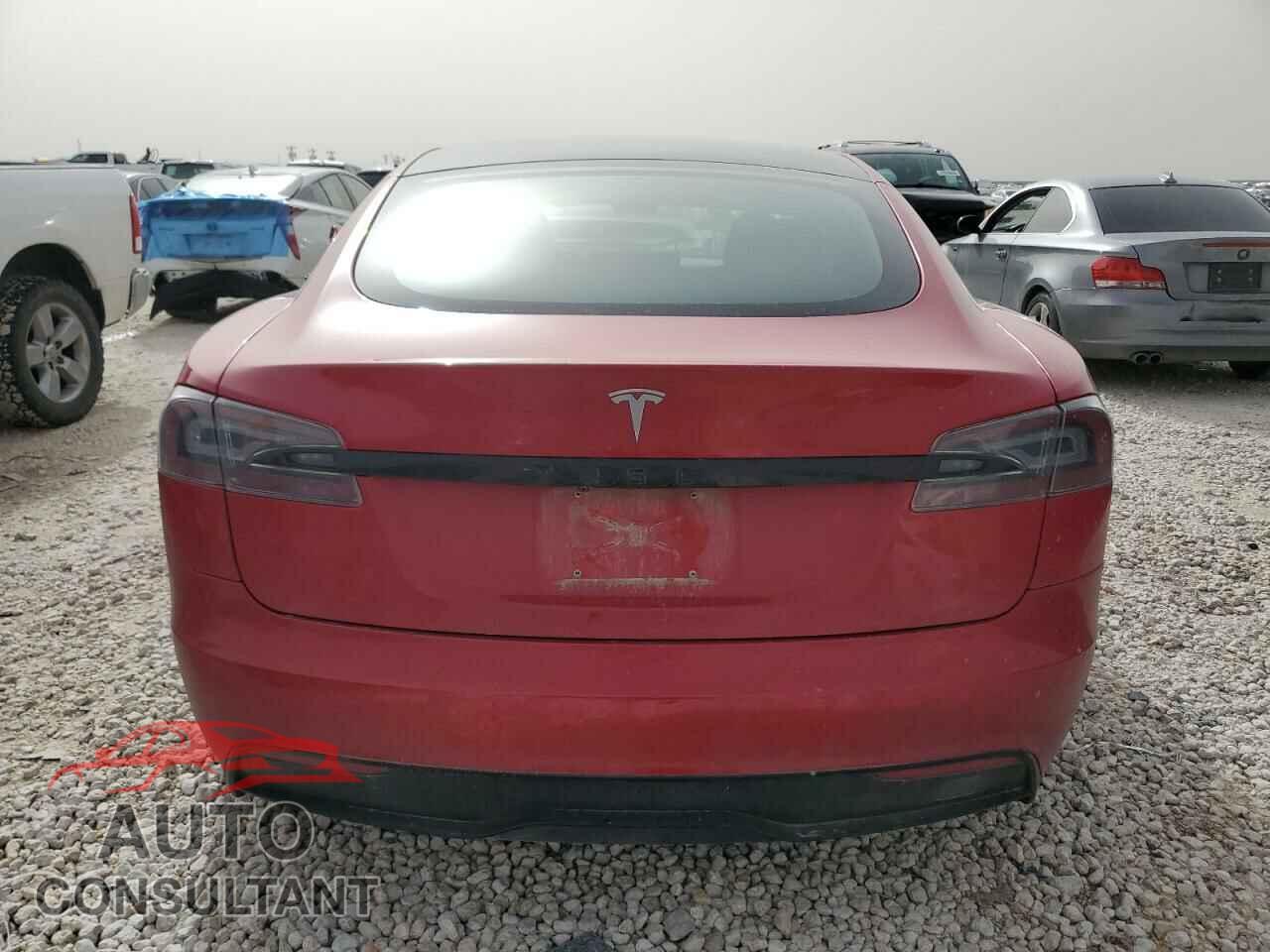 TESLA MODEL S 2021 - 5YJSA1E56MF442210