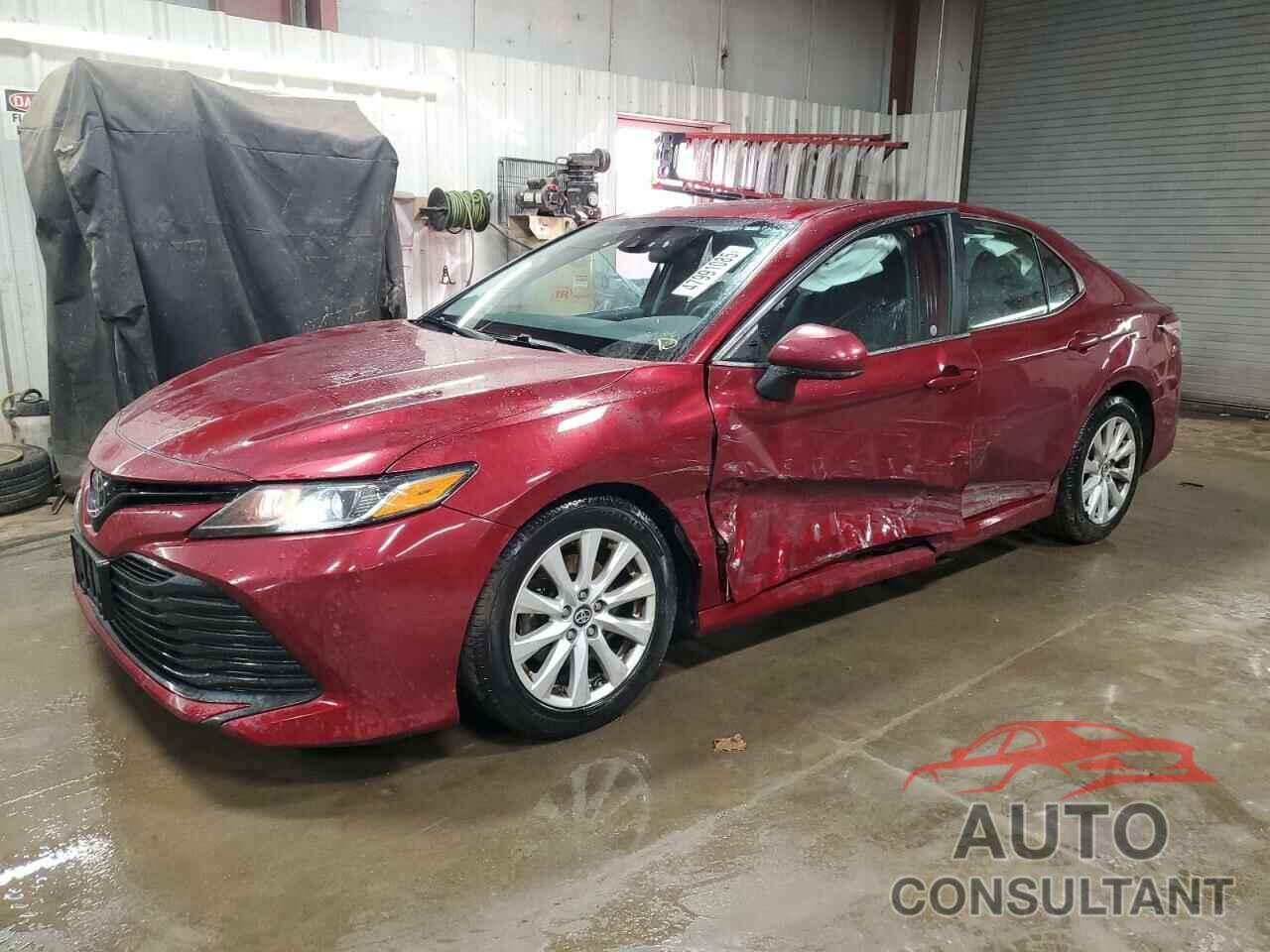 TOYOTA CAMRY 2019 - 4T1B11HK2KU735894