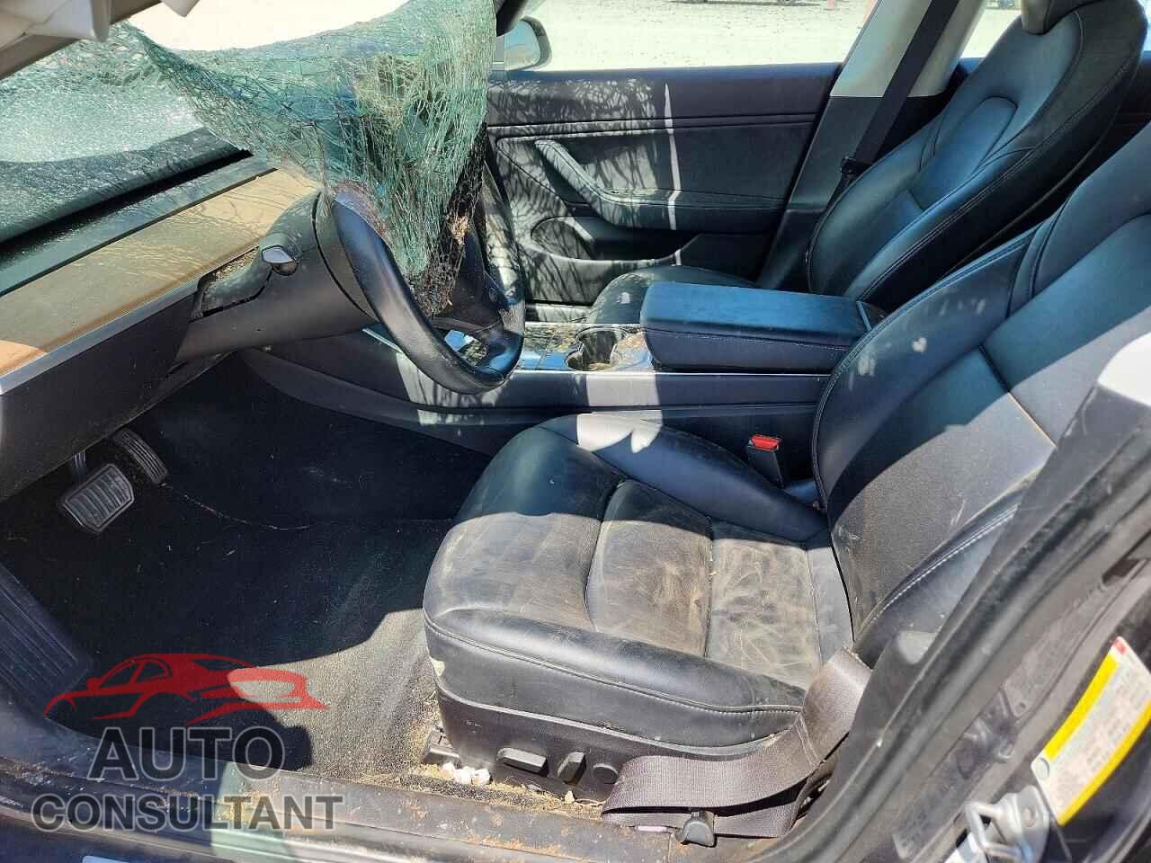 TESLA MODEL 3 2019 - 5YJ3E1EA2KF298691