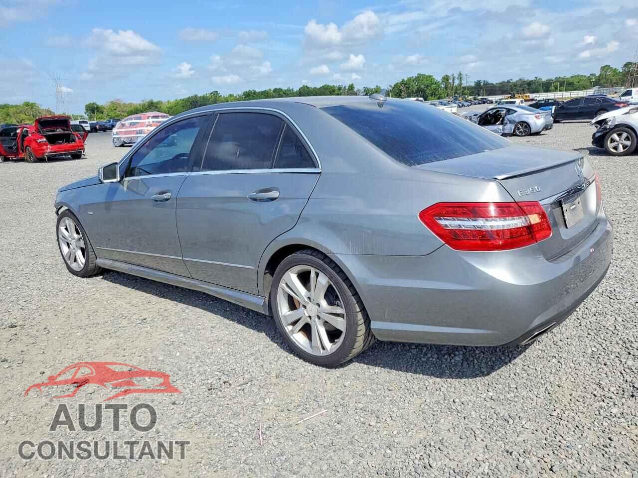 MERCEDES-BENZ E-CLASS 2012 - WDDHF5KB0CA561204