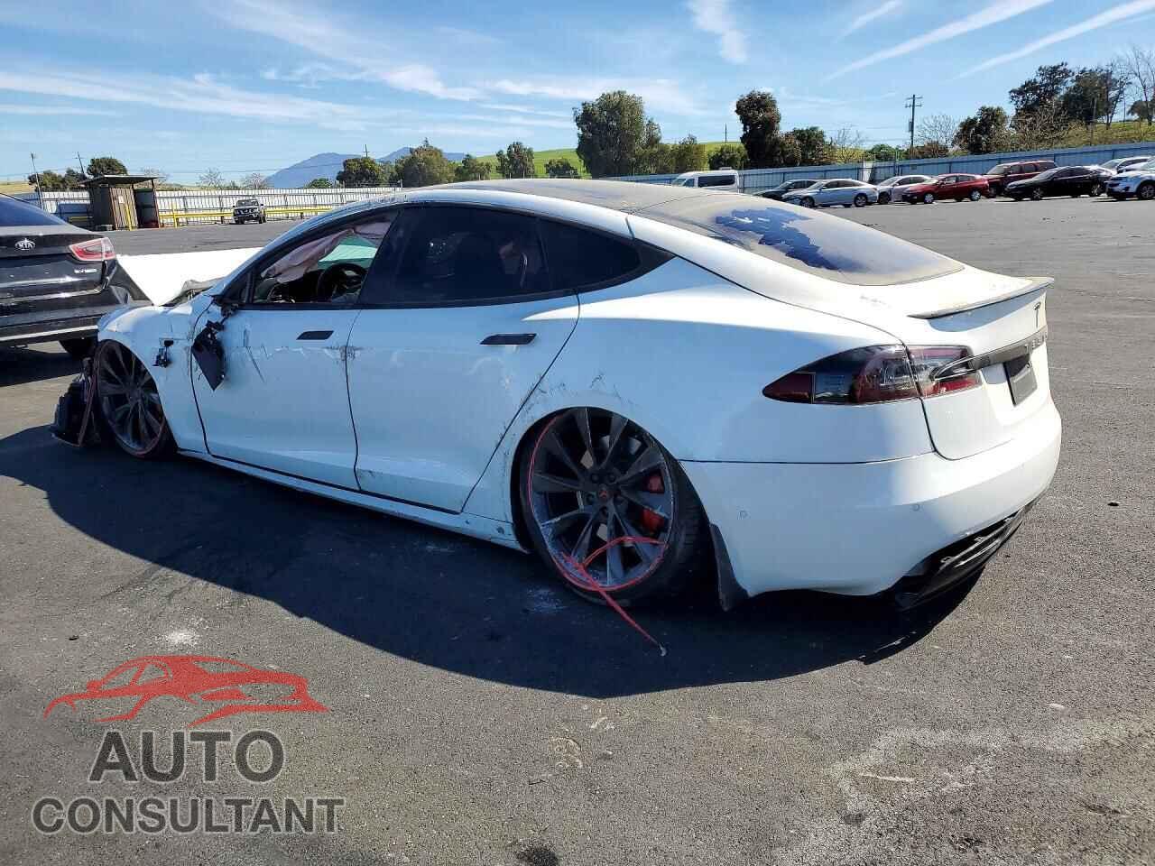 TESLA MODEL S 2018 - 5YJSA1E25JF247913