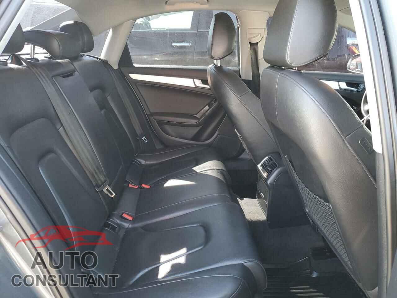 AUDI A4 2013 - WAUFFAFL7DA157375