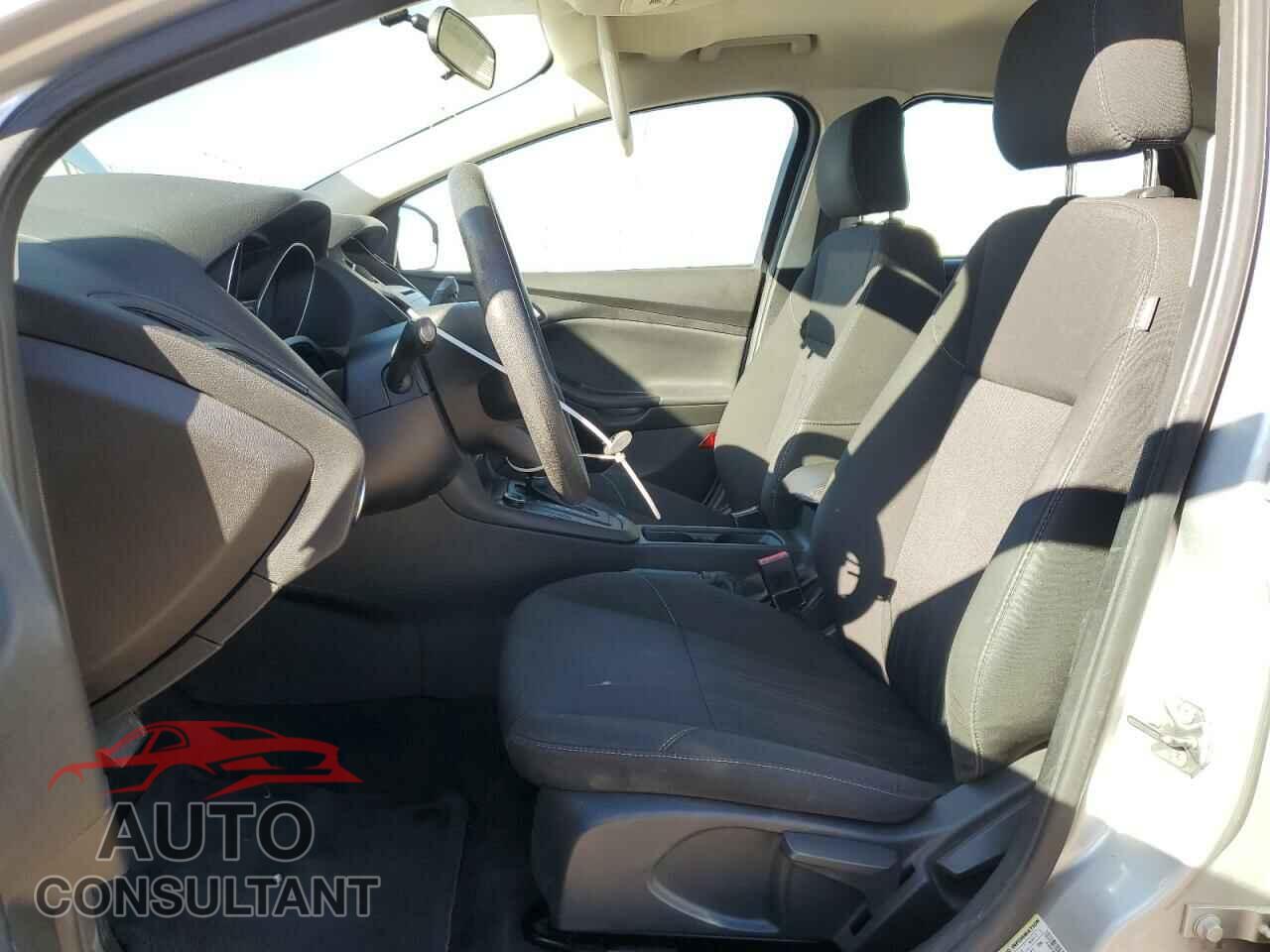 FORD FOCUS 2016 - 1FADP3F24GL348258