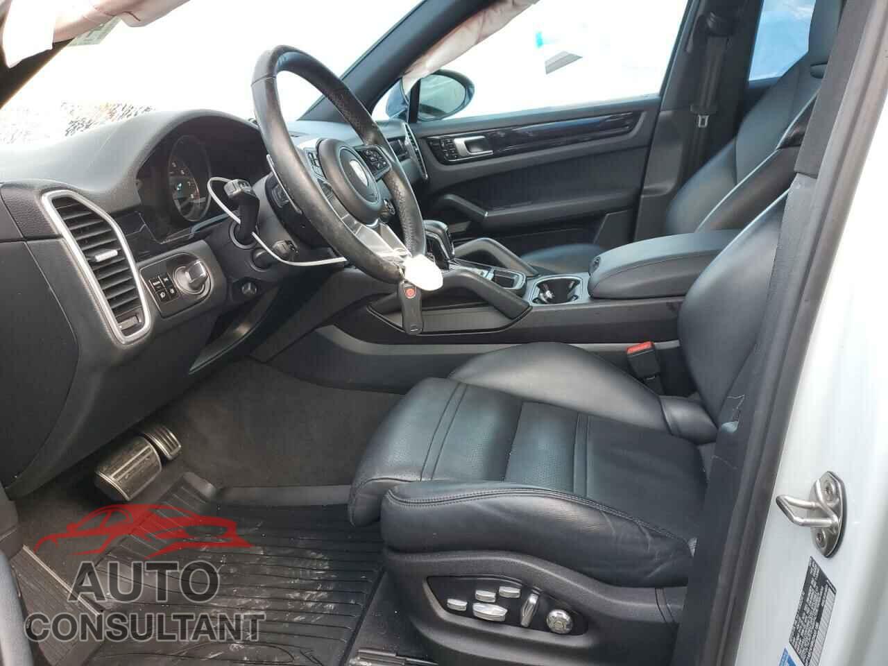 PORSCHE CAYENNE 2019 - WP1AB2AY8KDA65185