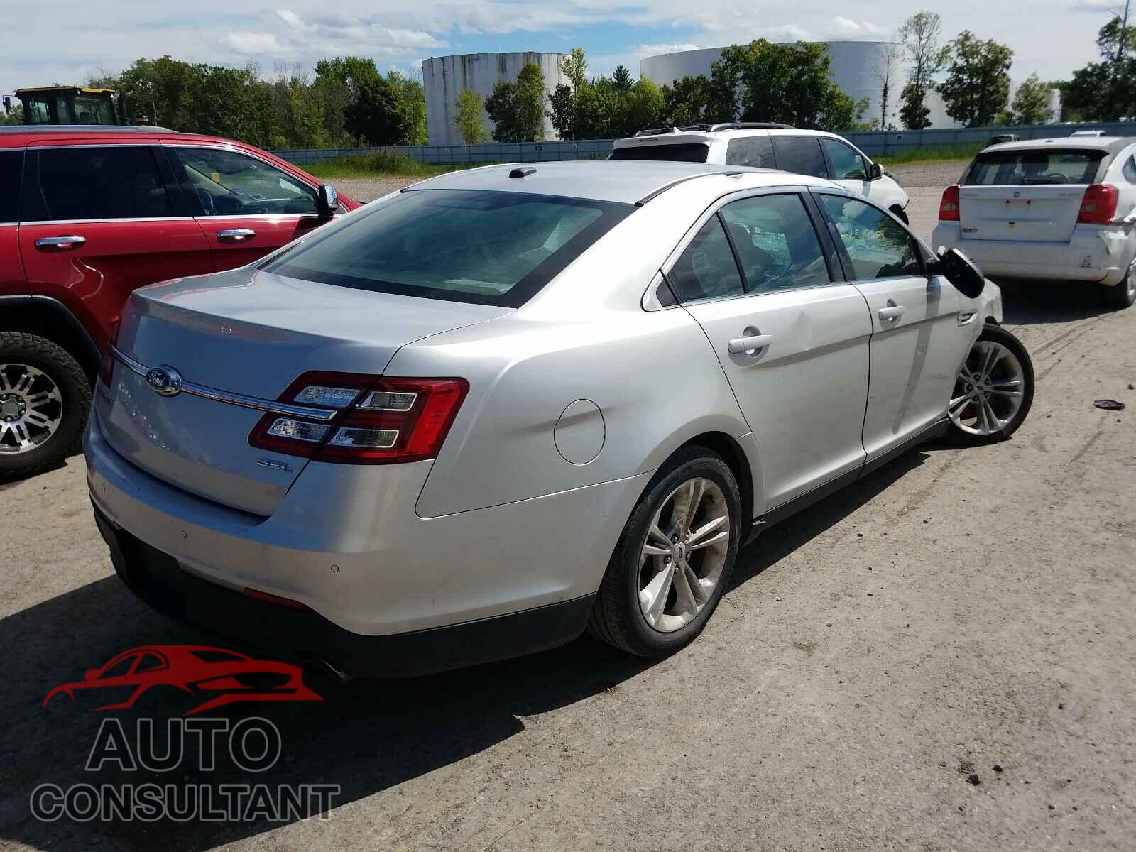 FORD TAURUS 2017 - 1FAHP2E89HG120638