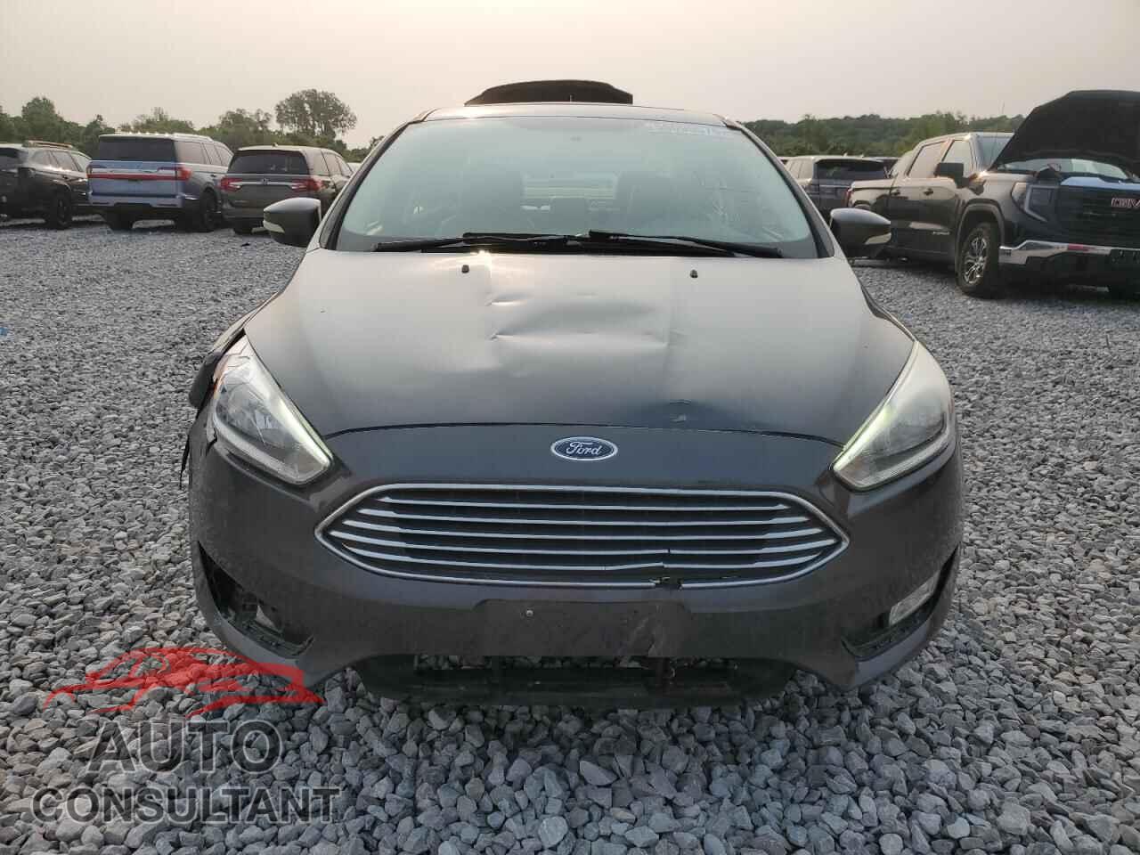 FORD FOCUS 2018 - 1FADP3J22JL280959