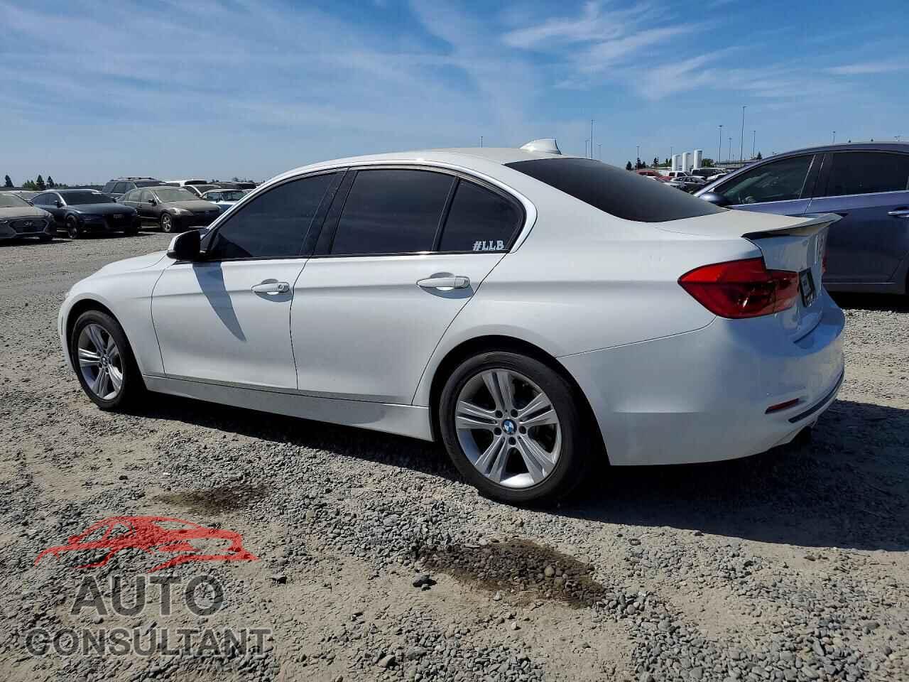BMW 3 SERIES 2018 - WBA8B9C50JEE82496