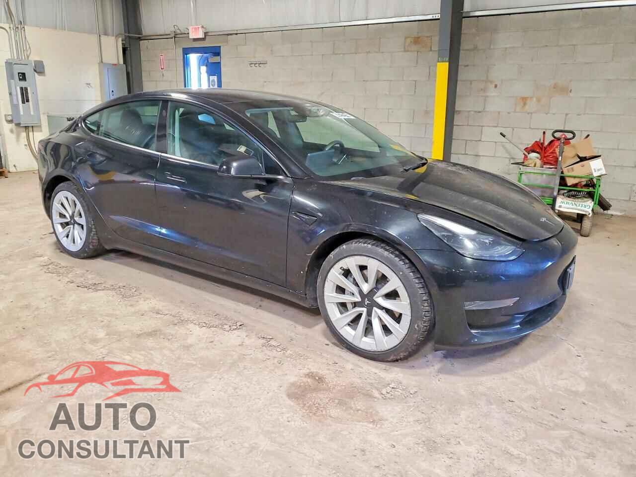 TESLA MODEL 3 2022 - 5YJ3E1EA4NF369992