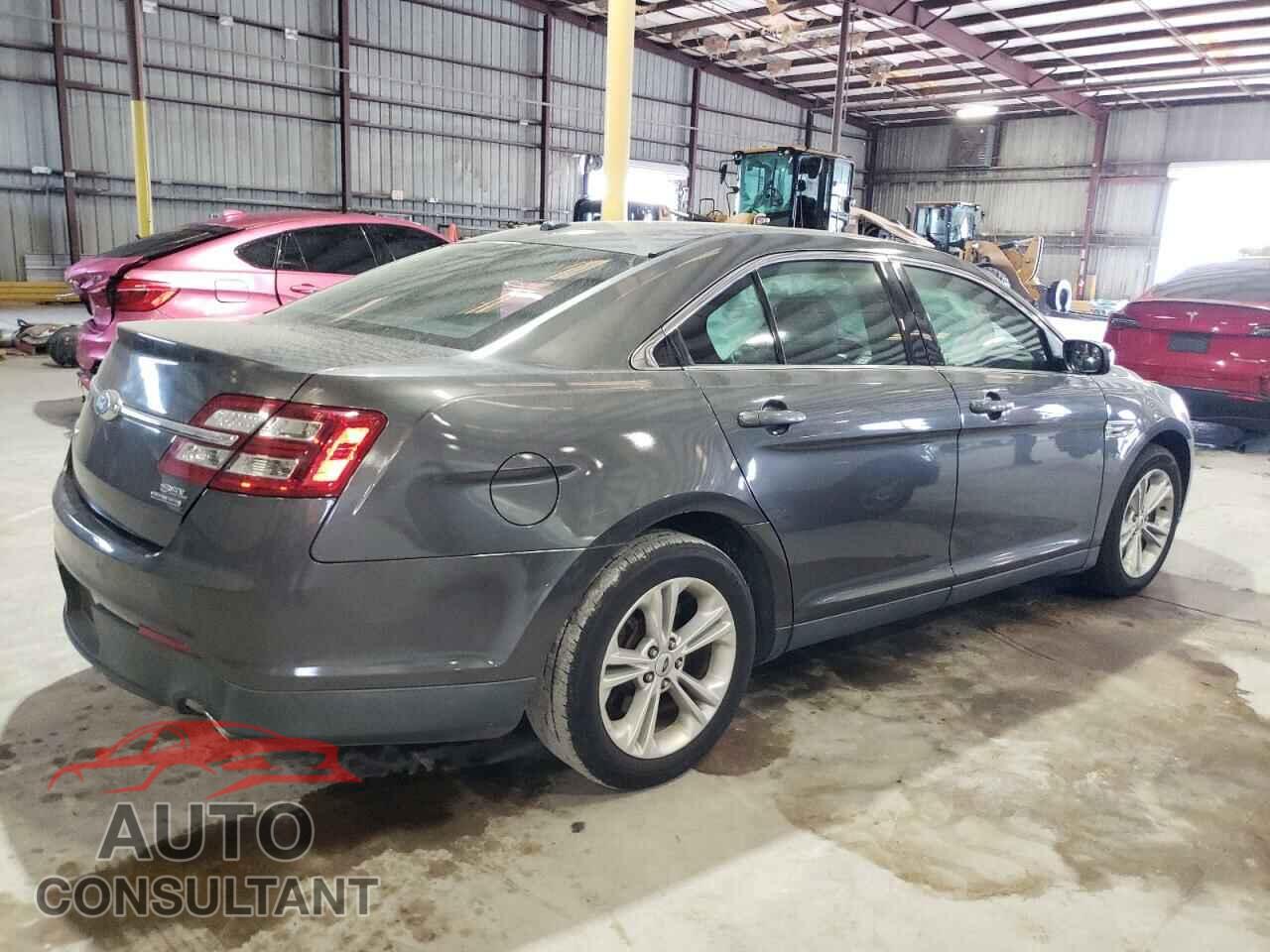 FORD TAURUS 2017 - 1FAHP2E82HG124014