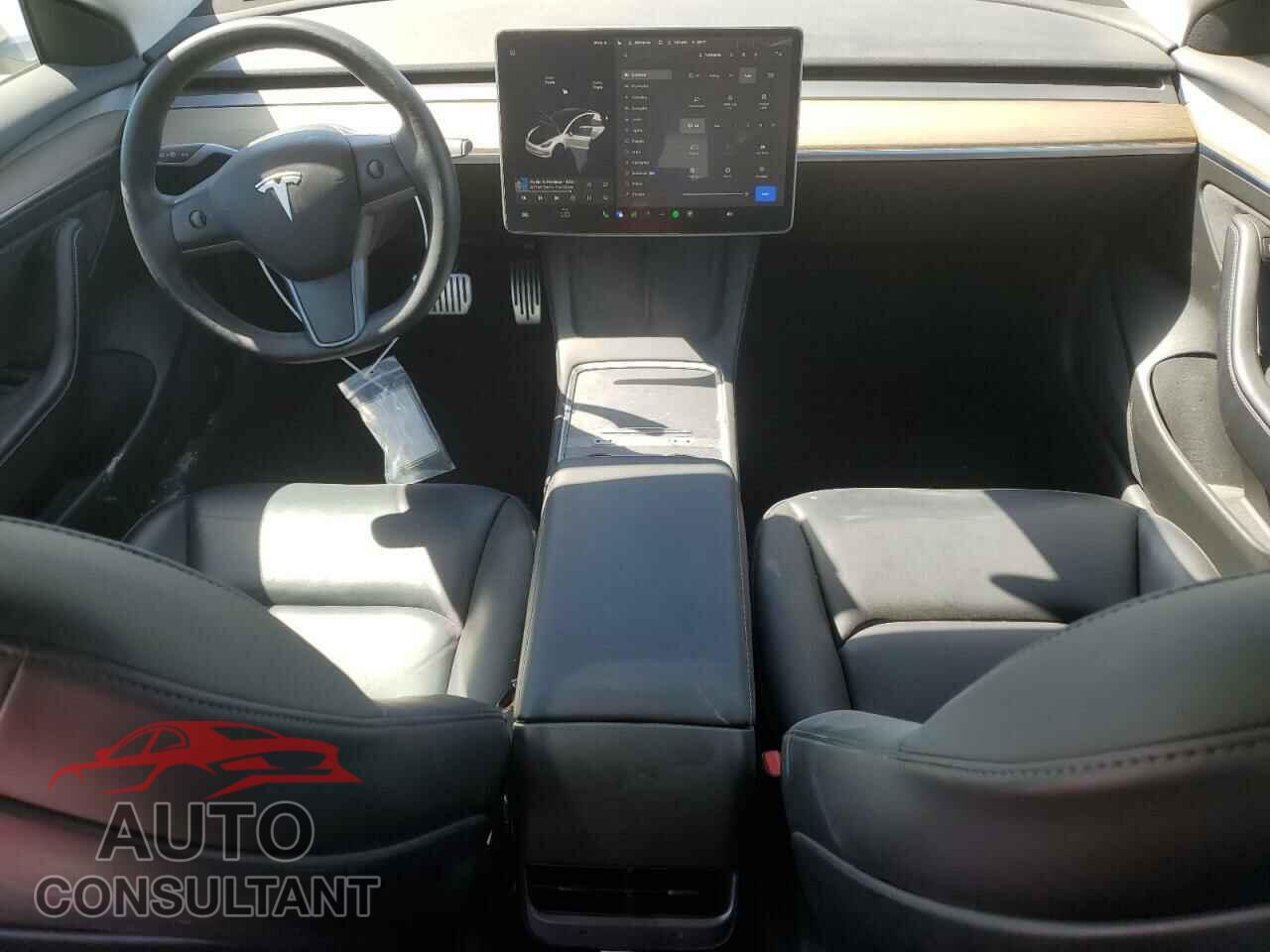 TESLA MODEL 3 2021 - 5YJ3E1EB8MF095848