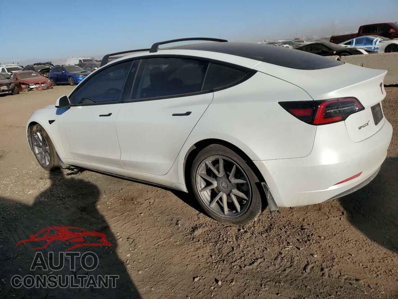 TESLA MODEL 3 2022 - 5YJ3E1EB6NF341314