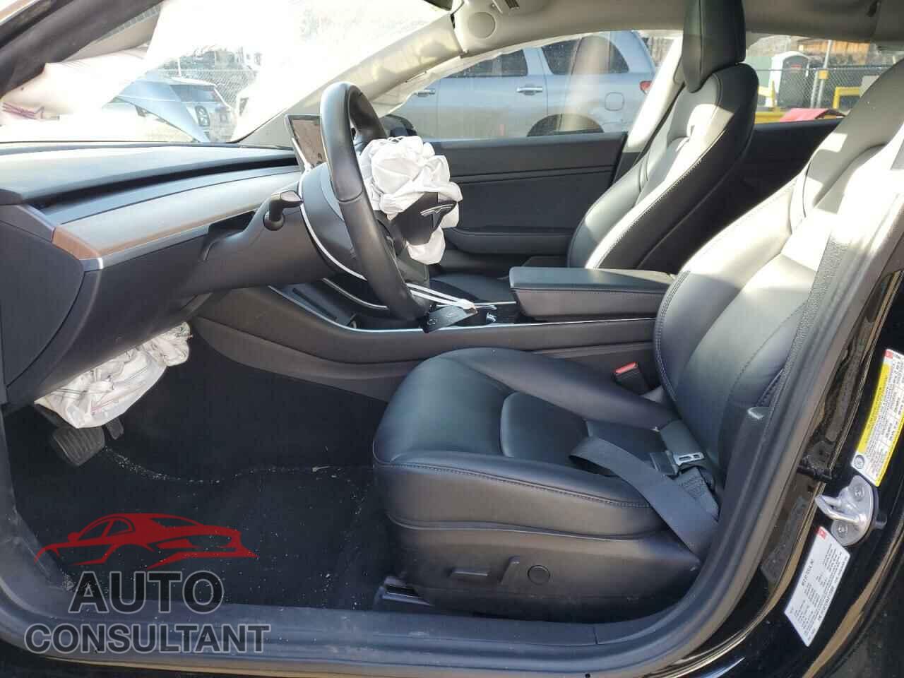 TESLA MODEL 3 2018 - 5YJ3E1EA9JF176389