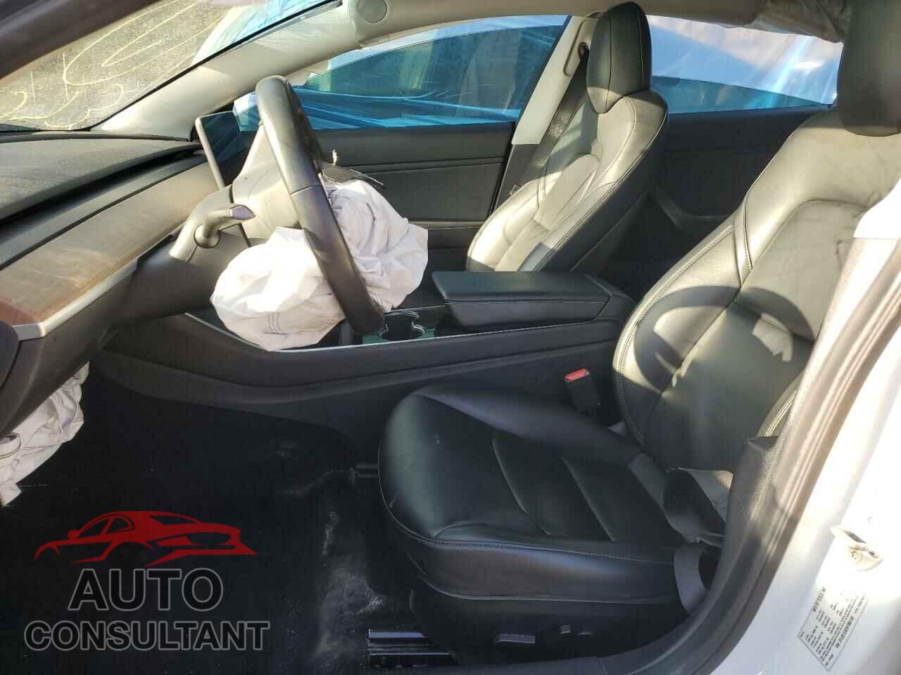 TESLA MODEL 3 2019 - 5YJ3E1EB2KF365198