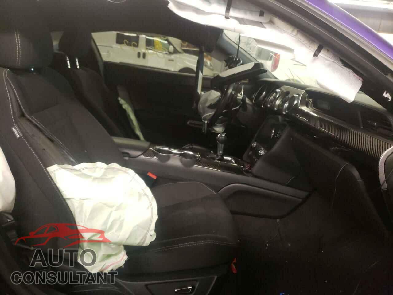 FORD MUSTANG 2018 - 1FA6P8CF1J5183648